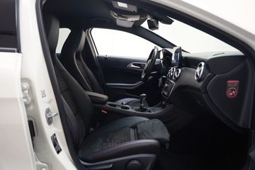 Voertuigafbeelding 36