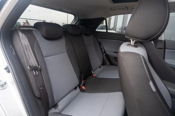 Voertuigafbeelding 32