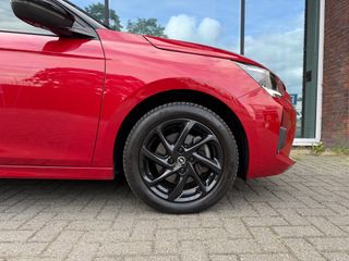 Voertuigafbeelding 8