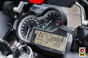 Voertuigafbeelding 8