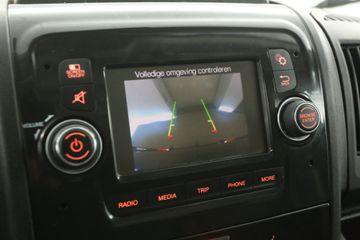 Voertuigafbeelding 11