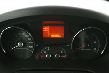 Voertuigafbeelding 12