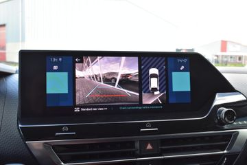 Voertuigafbeelding 12