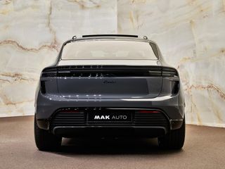 Voertuigafbeelding 38