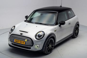 Voertuigafbeelding 10