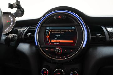 Voertuigafbeelding 21