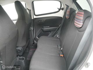 Voertuigafbeelding 8