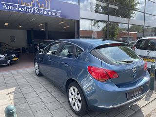 Voertuigafbeelding 8