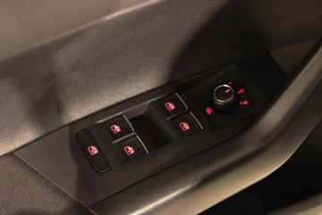 Voertuigafbeelding 23