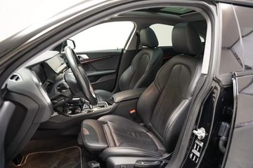 Voertuigafbeelding 9