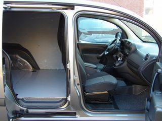 Voertuigafbeelding 10