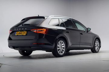 Voertuigafbeelding 33