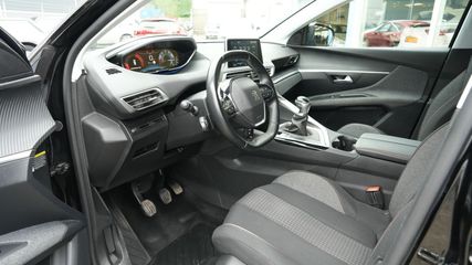 Voertuigafbeelding 6