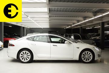 Voertuigafbeelding 8