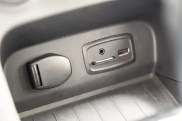 Voertuigafbeelding 24