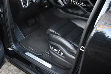 Voertuigafbeelding 22