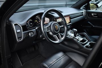 Voertuigafbeelding 8