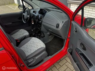 Voertuigafbeelding 5