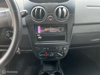 Voertuigafbeelding 7