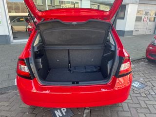 Voertuigafbeelding 9