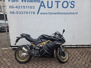 Voertuigafbeelding 19