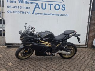 Voertuigafbeelding 24