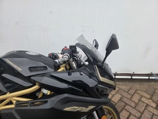 Voertuigafbeelding 8