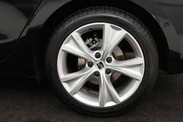 Voertuigafbeelding 27