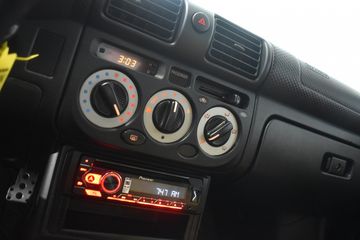 Voertuigafbeelding 11