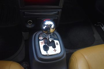 Voertuigafbeelding 12