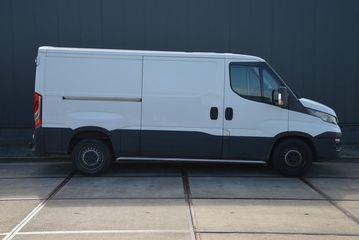 Voertuigafbeelding 8