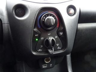 Voertuigafbeelding 21