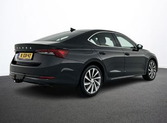 Voertuigafbeelding 3