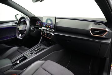 Voertuigafbeelding 6