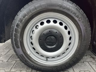 Voertuigafbeelding 37