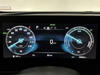 Voertuigafbeelding 12