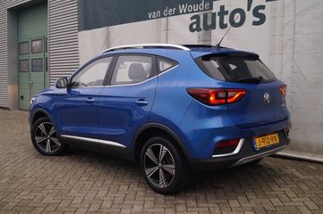 Voertuigafbeelding 6