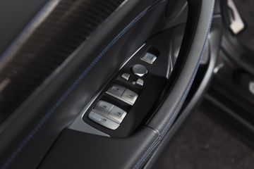 Voertuigafbeelding 72