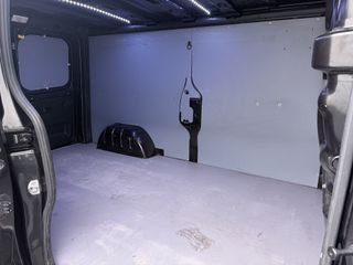 Voertuigafbeelding 8