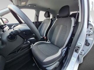 Voertuigafbeelding 9