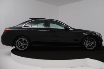 Voertuigafbeelding 12