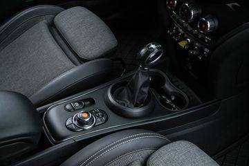 Voertuigafbeelding 11