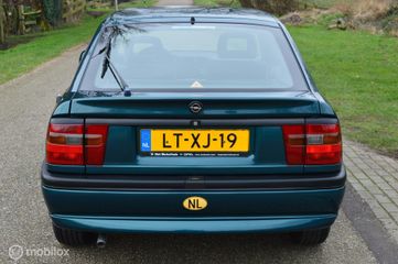 Voertuigafbeelding 5