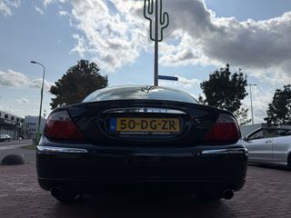 Voertuigafbeelding 76