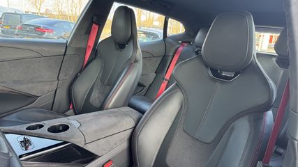 Voertuigafbeelding 10