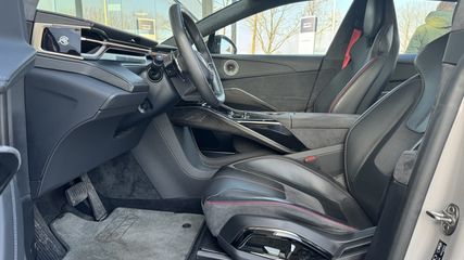 Voertuigafbeelding 11