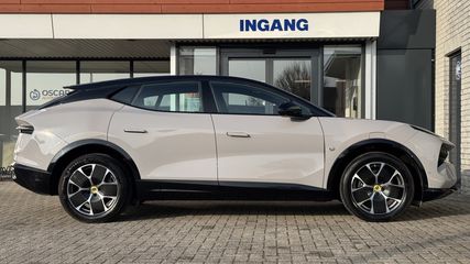 Voertuigafbeelding 6