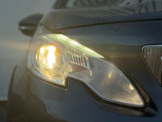 Voertuigafbeelding 2