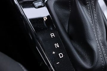 Voertuigafbeelding 14