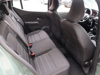 Voertuigafbeelding 12